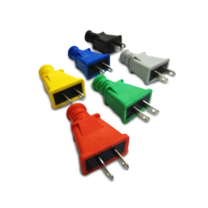 Enchufe plano de colores